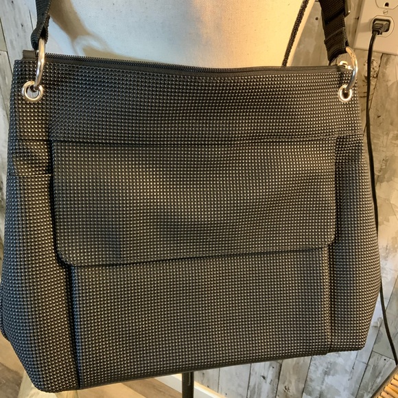 Urbanoxide ladies computer bag. Like new condition. - Picture 2 of 7